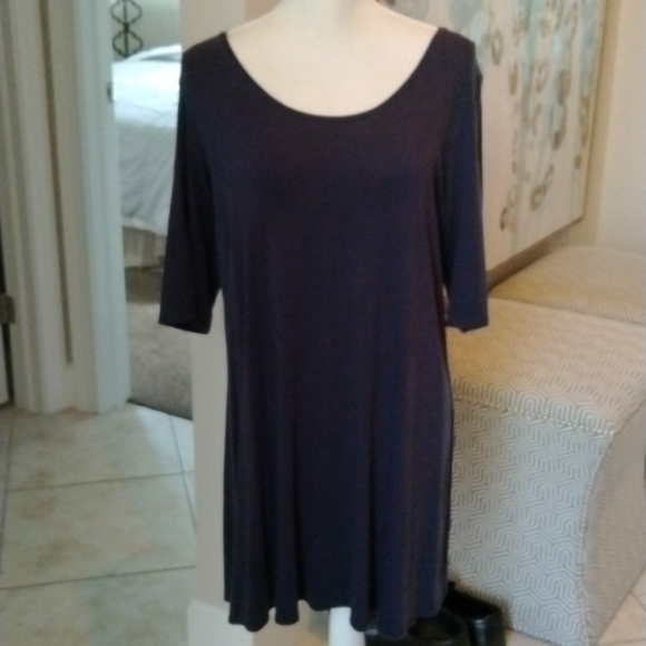 Eileen Fisher Tops - Iconic Eileen Fisher Navy Blue scoop neck longer short sleeve tunic.